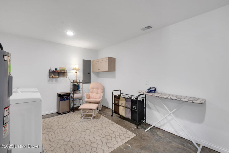 Listing Image 52