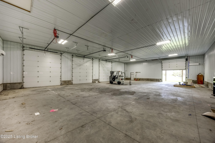 Listing Image 48