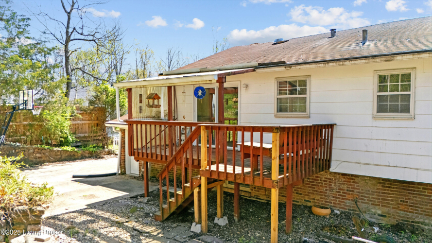 Listing Image 18