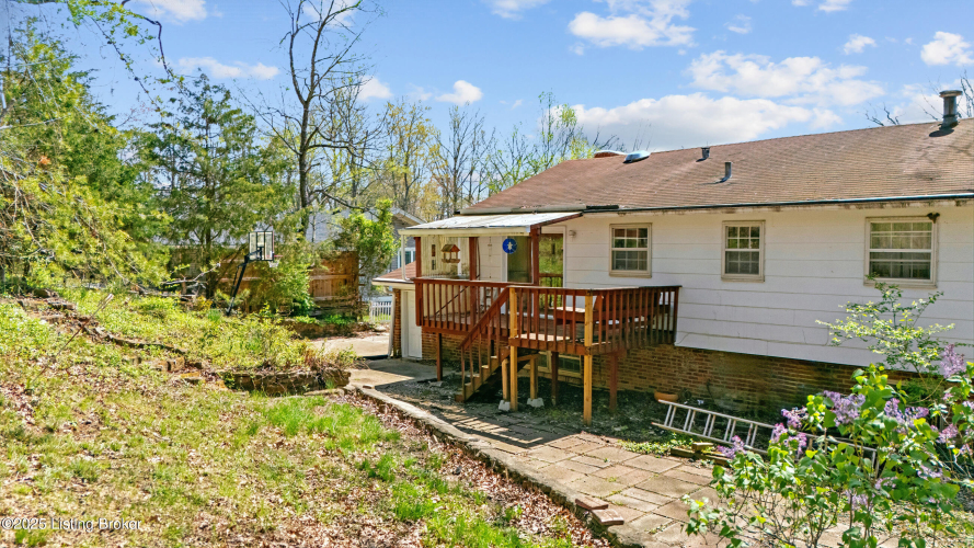 Listing Image 19
