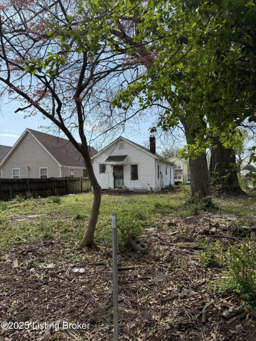 Listing Image 6