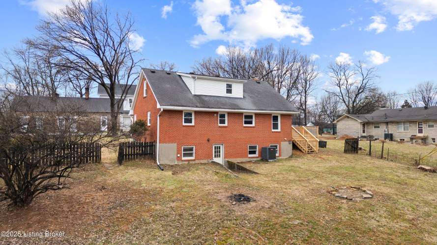 Listing Image 28