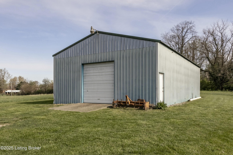 Listing Image 40