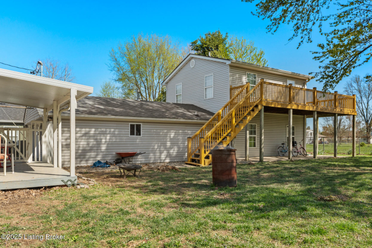 Listing Image 4