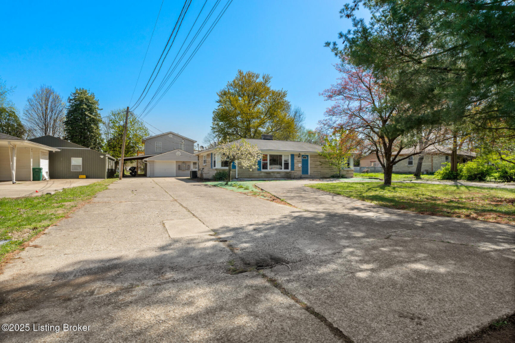 Listing Image 38