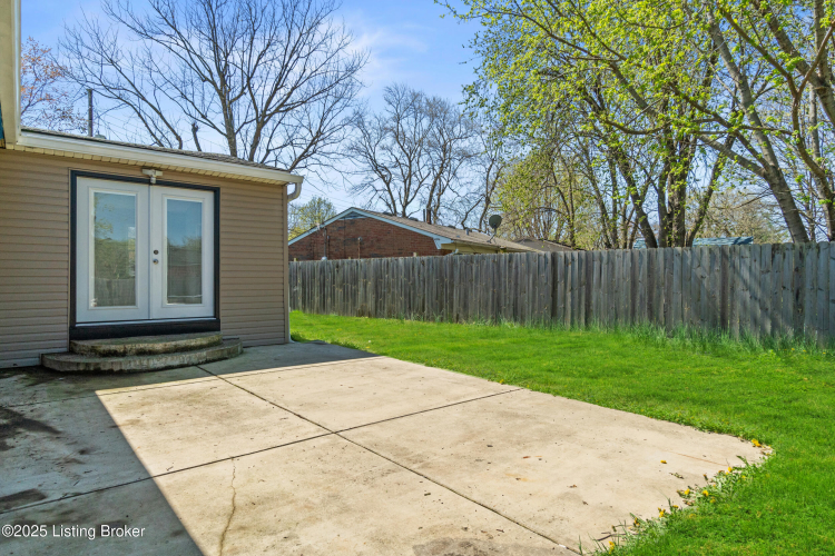 Listing Image 44