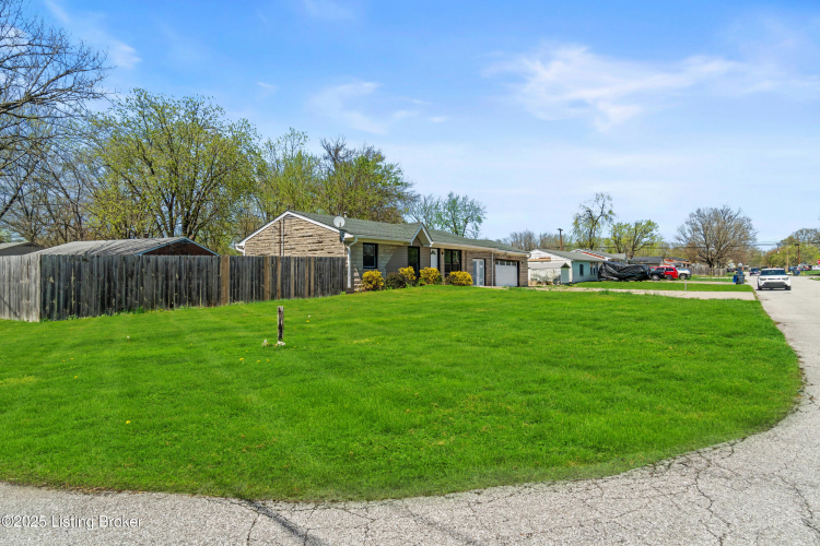 Listing Image 47