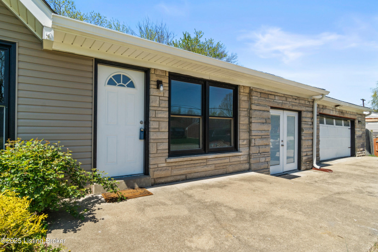 Listing Image 49
