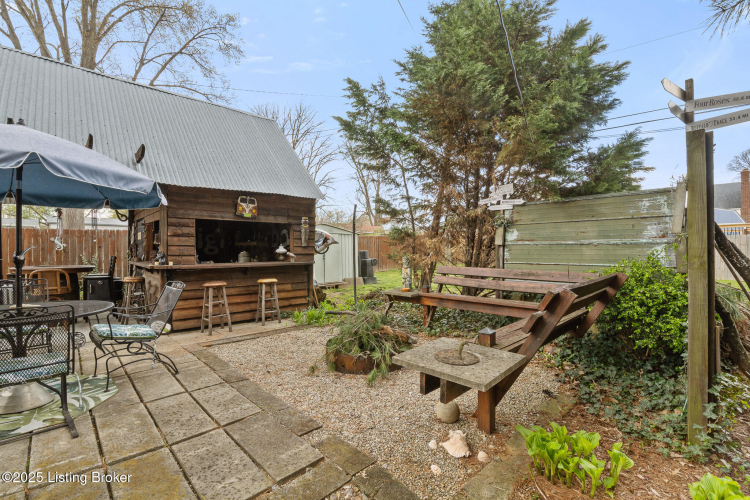 Listing Image 28