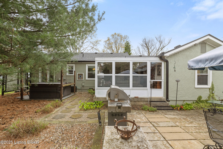 Listing Image 31