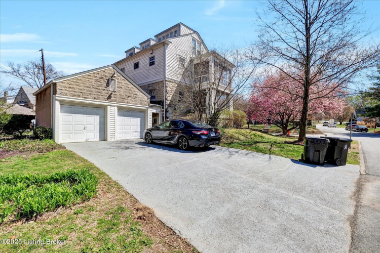 Listing Image 45