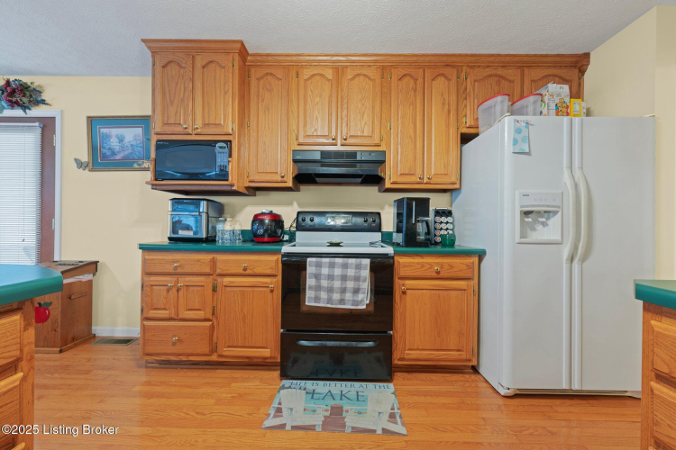 Listing Image 35