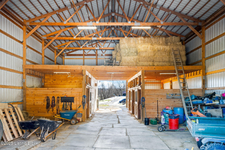 Listing Image 40