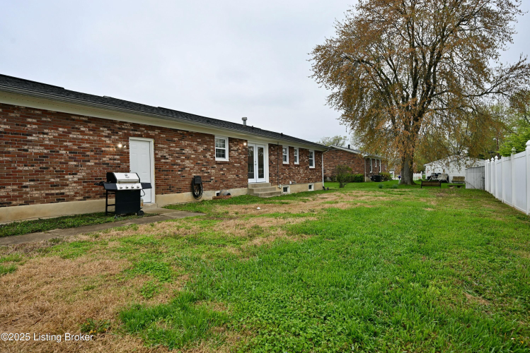 Listing Image 27
