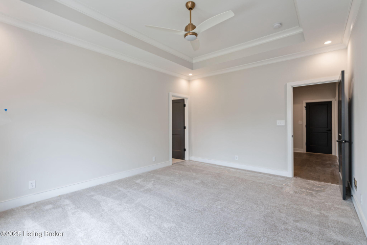 Listing Image 38