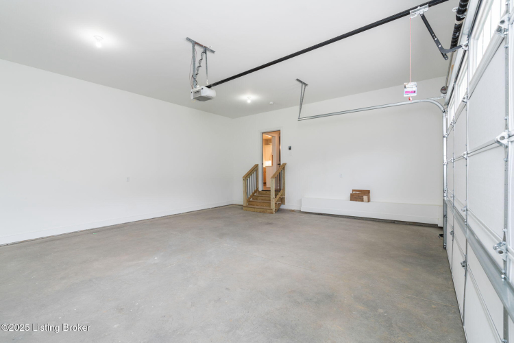 Listing Image 50