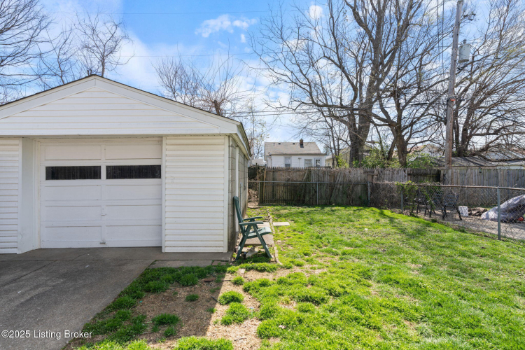 Listing Image 28