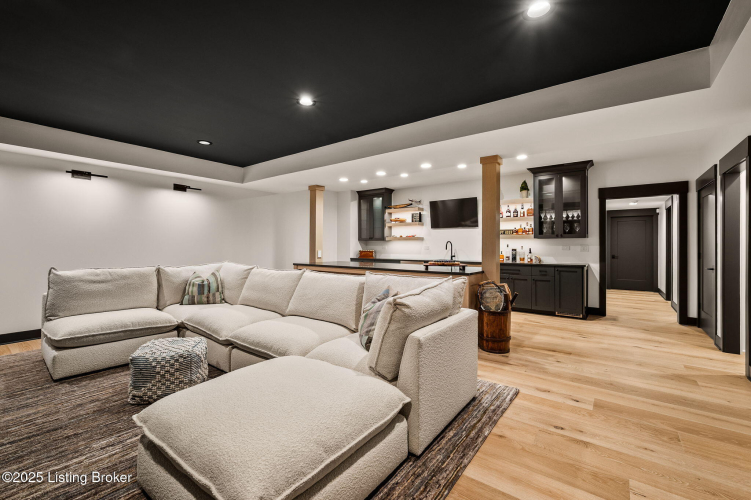 Listing Image 55