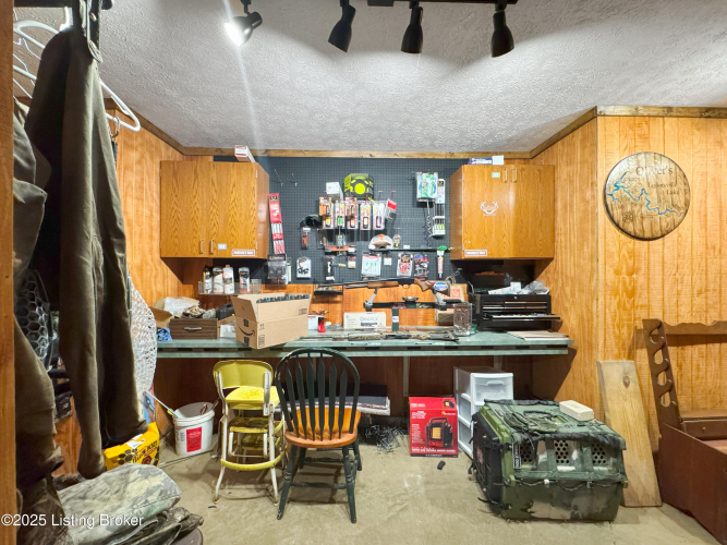 Listing Image 45