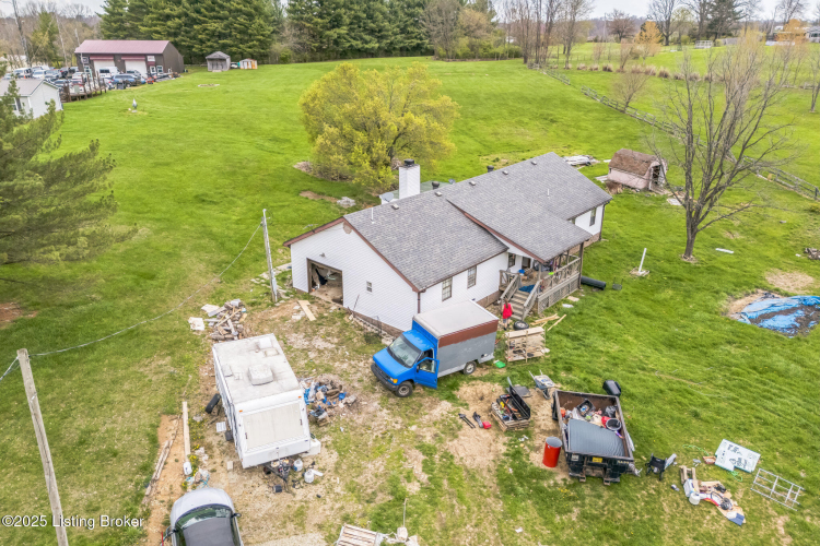 Listing Image 17