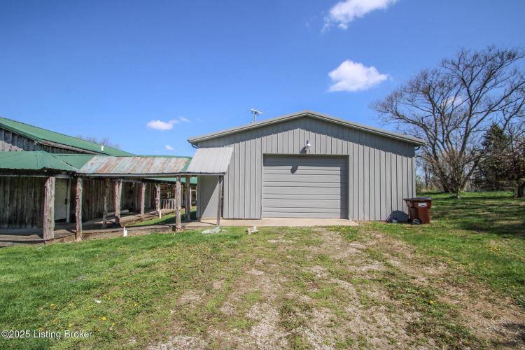 Listing Image 12