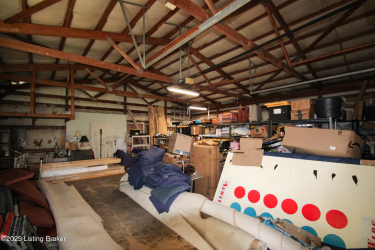 Listing Image 36
