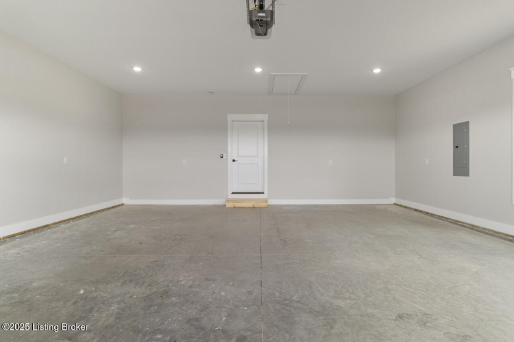 Listing Image 26