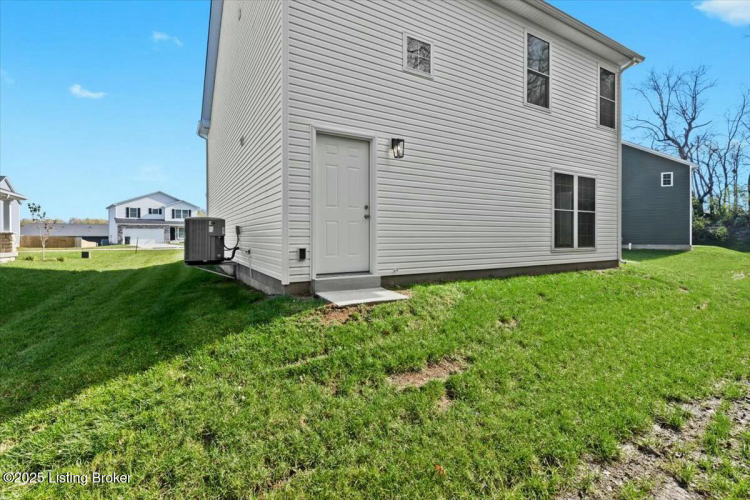 Listing Image 28