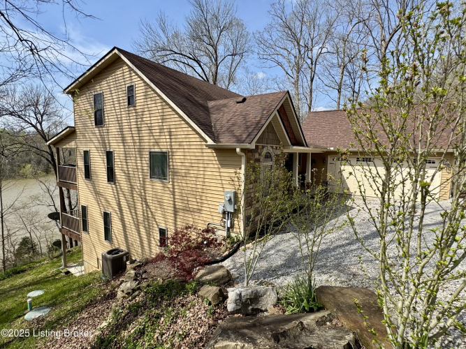 Listing Image 17