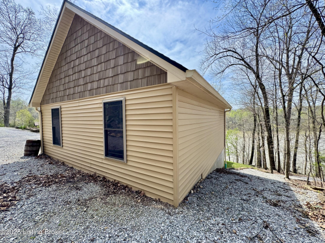 Listing Image 24