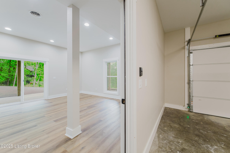 Listing Image 65