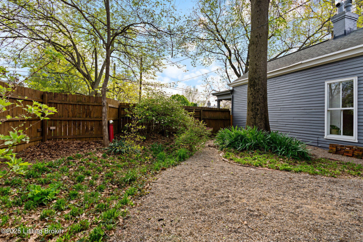 Listing Image 50