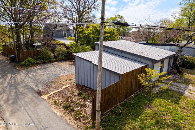 Listing Image 73