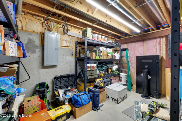 Listing Image 47