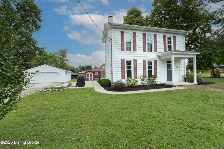 Listing Image 4