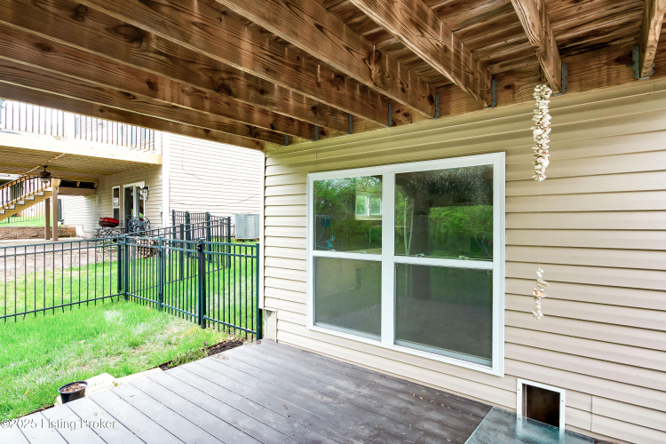 Listing Image 93