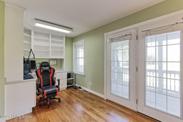 Listing Image 18