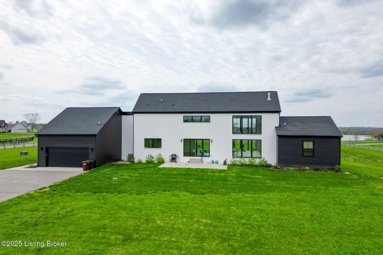 Listing Image 70