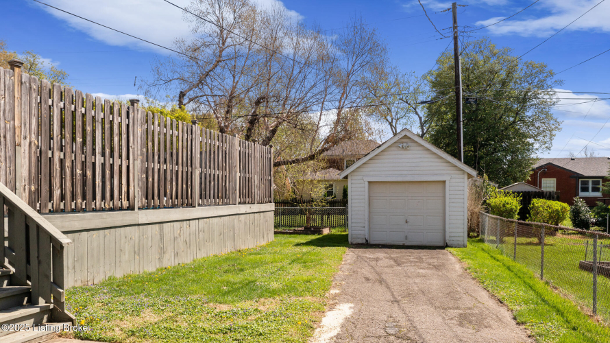 Listing Image 23