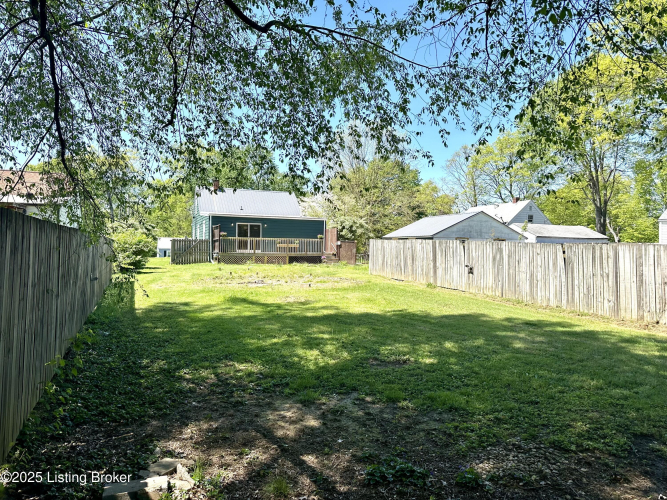 Listing Image 3