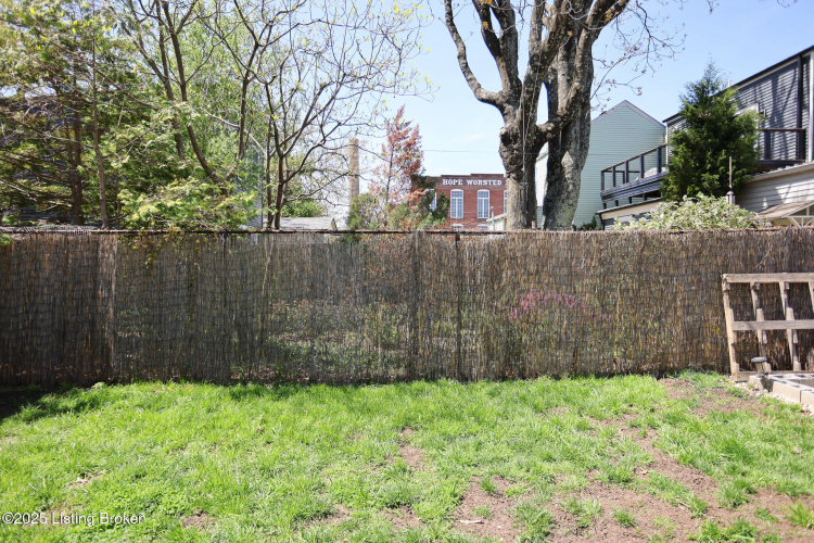 Listing Image 28