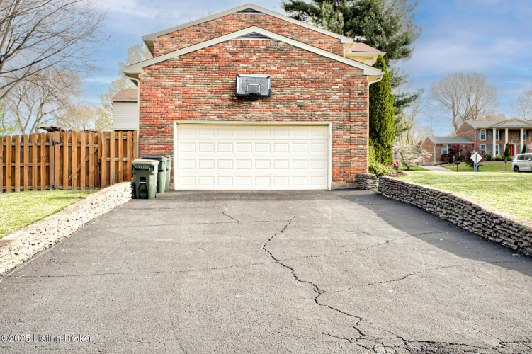 Listing Image 39