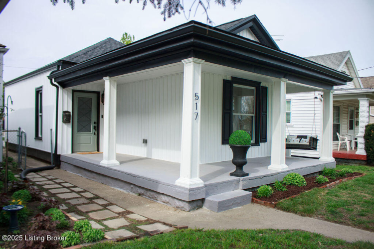 Listing Image 3