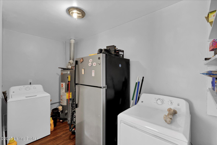 Listing Image 16