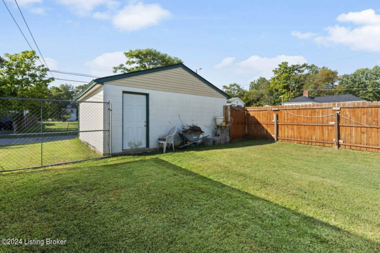 Listing Image 16