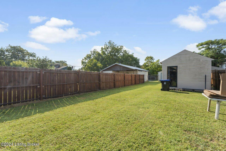 Listing Image 18