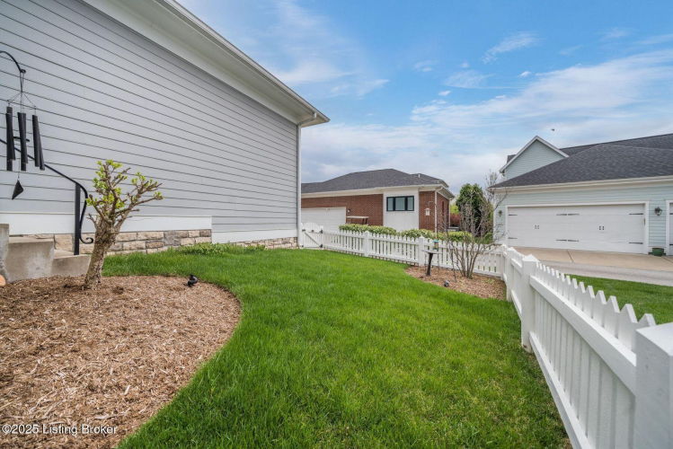 Listing Image 86