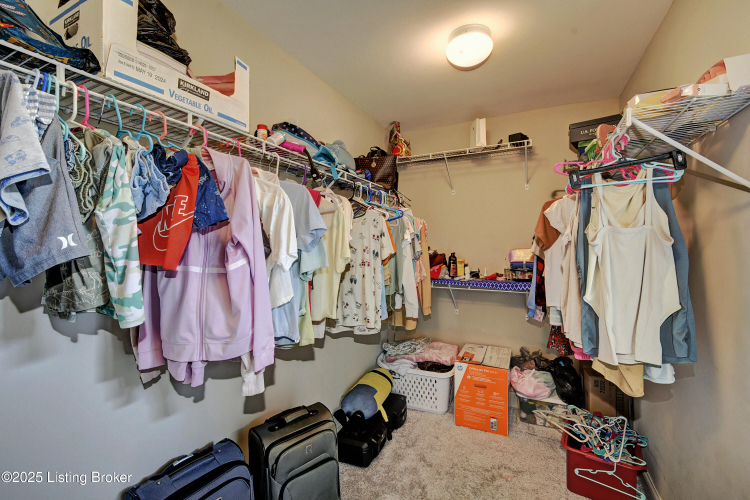 Listing Image 30