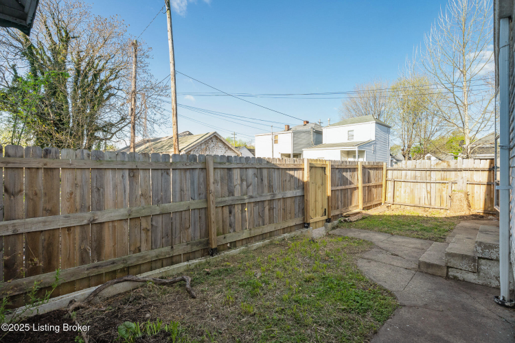 Listing Image 23