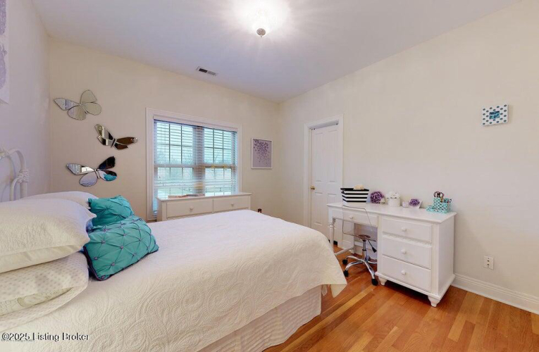 Listing Image 56